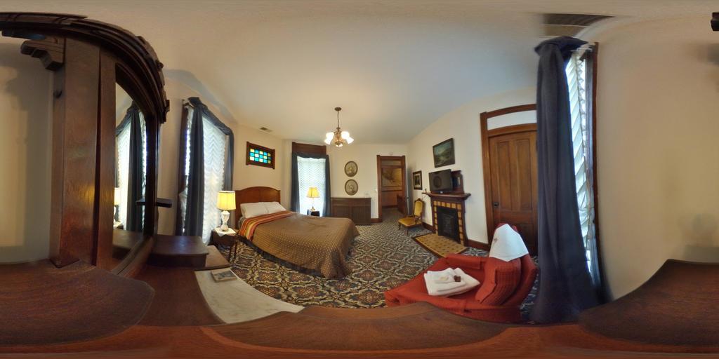Herrold On Hill Bed And Breakfast Wabash Eksteriør bilde
