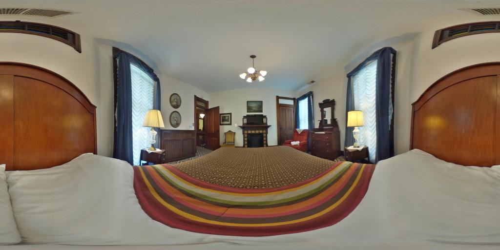 Herrold On Hill Bed And Breakfast Wabash Eksteriør bilde