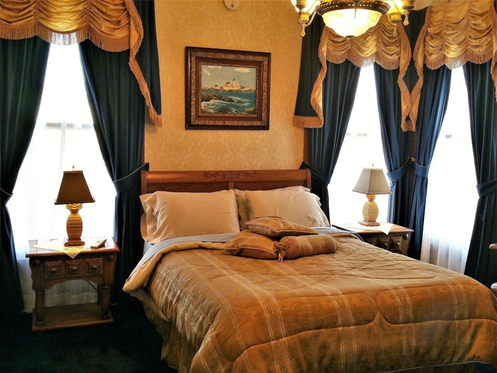 Herrold On Hill Bed And Breakfast Wabash Eksteriør bilde