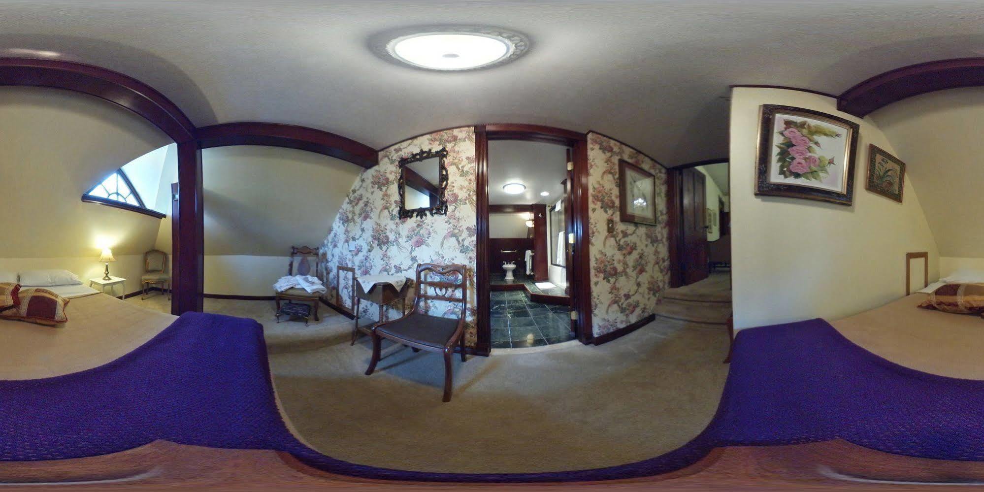 Herrold On Hill Bed And Breakfast Wabash Eksteriør bilde
